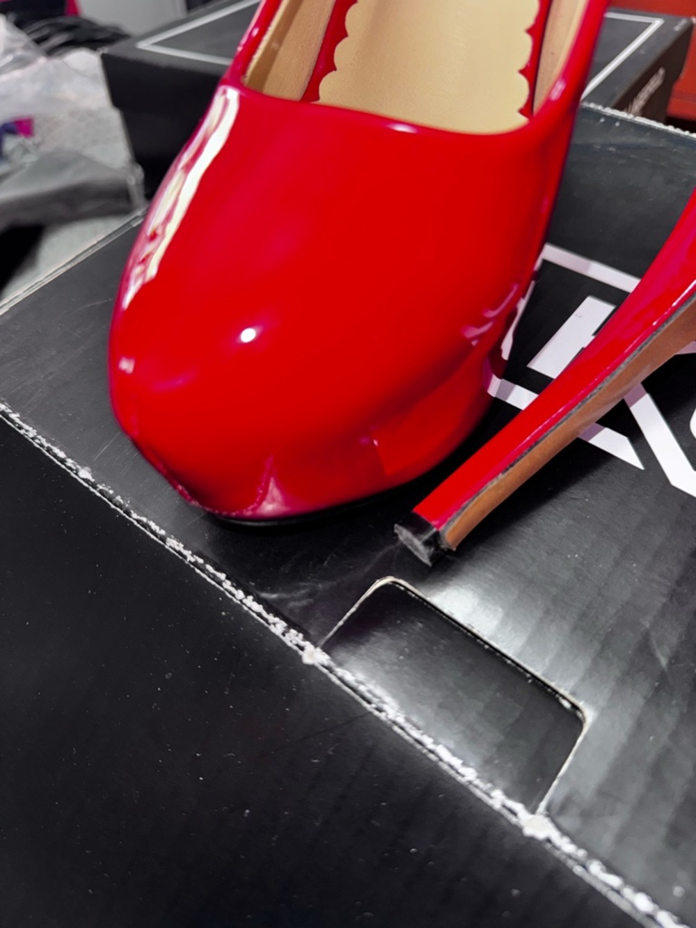 Glossy Red Patent Mary Jane Platform Heels - Picture 5 of 5
